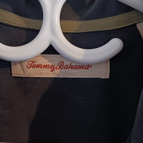 Tommy Bahama Men's Shirt Large - Picture 2 of 5